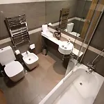 La Hotel Vigo