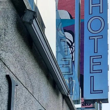 La